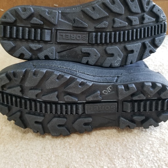 45% off today Sorel net boots - Picture 2 of 7